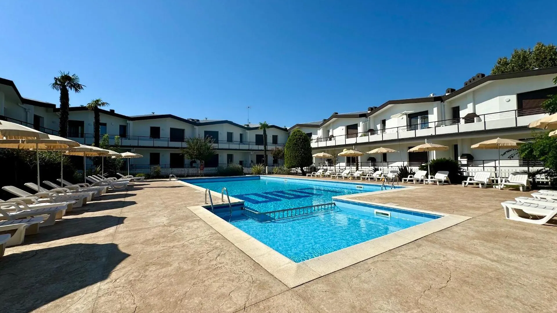 Villaggio Lido-Carraro Immobiliare Jesolo-Family Apartments Cavallino-Treporti
