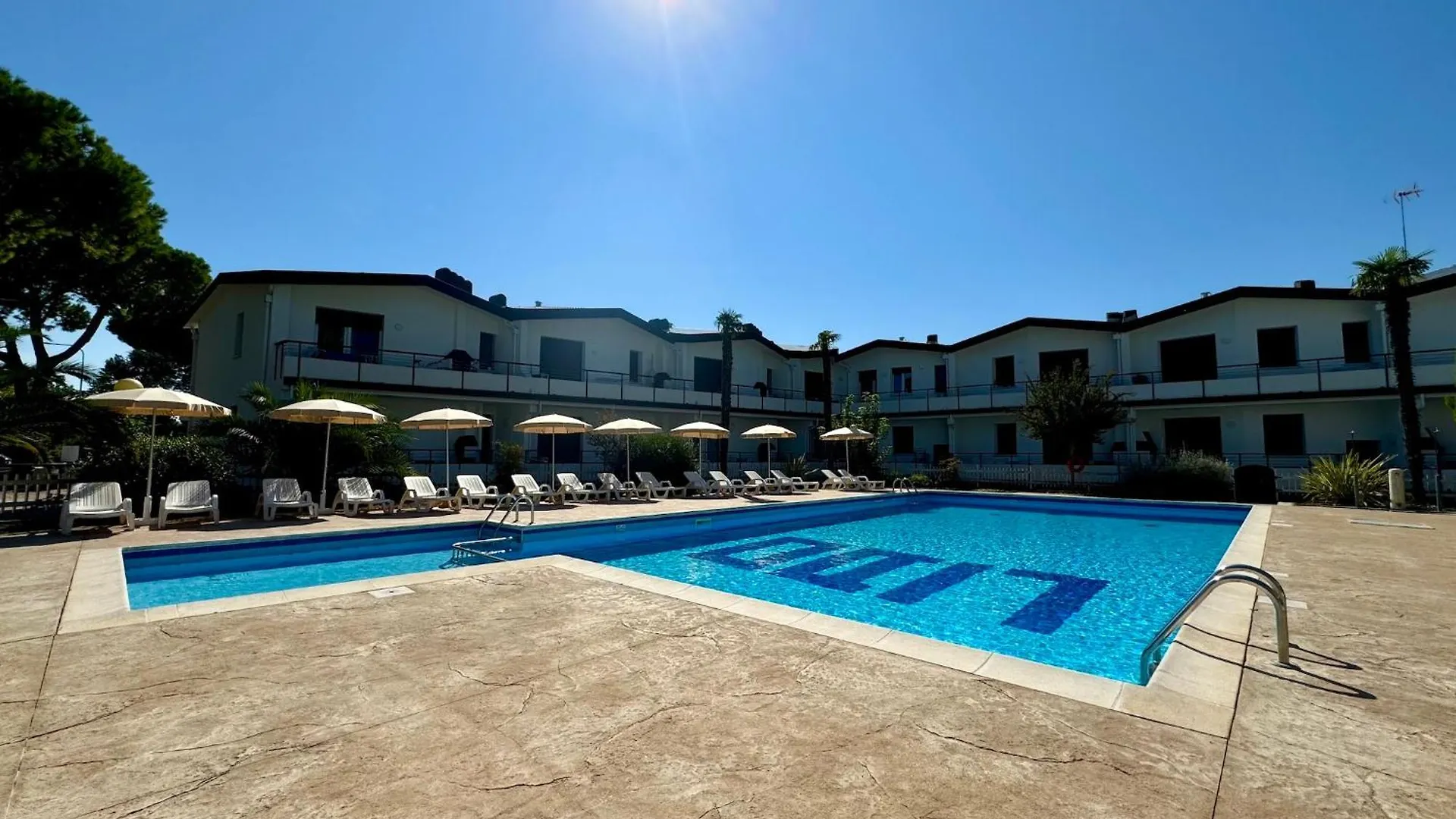 Villaggio Lido-Carraro Immobiliare Jesolo-Family Apartments Cavallino-Treporti