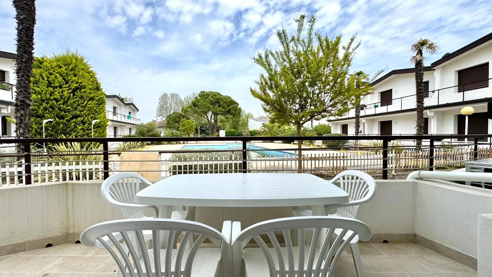 Villaggio Lido-Carraro Immobiliare Jesolo-Family Apartments Cavallino-Treporti